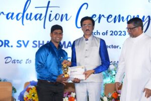 grad (20) (1)